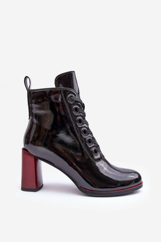 Lacquered Lace-Up Boots on Heel... Lacquered Lace-Up Boots on Heel...