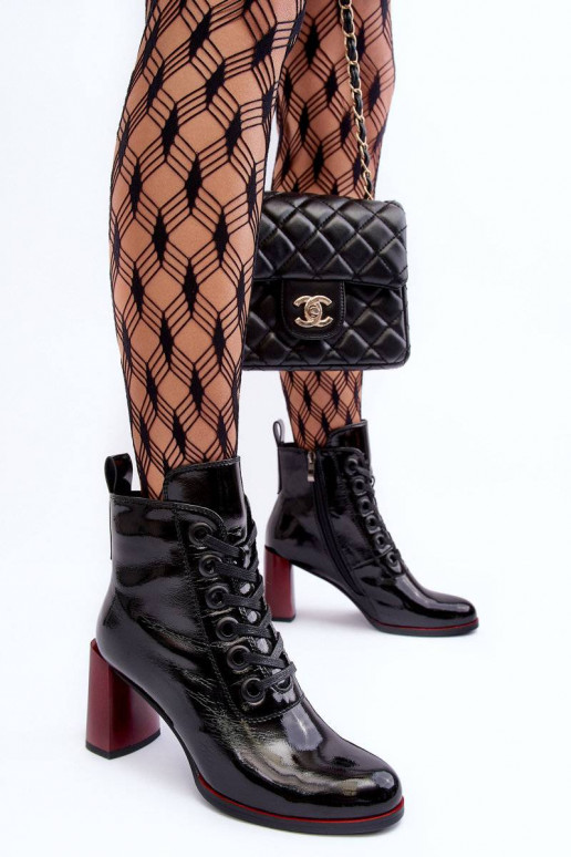 Lacquered Lace-Up Boots on Heel... Lacquered Lace-Up Boots on Heel...