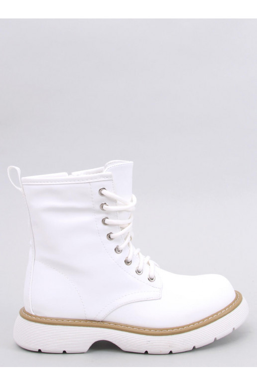 Boots  PEDDY WHITE