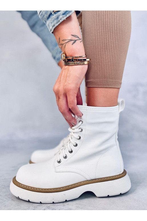 copy of   PEDDY WHITE