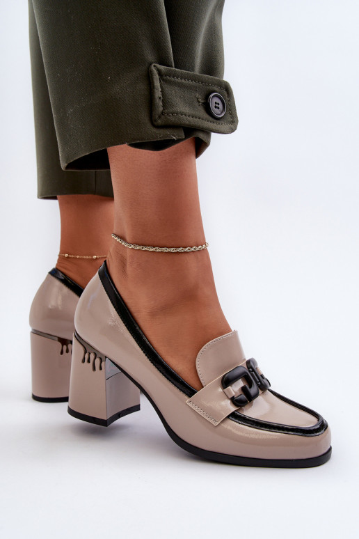 Women's Patent Leather Pumps in Beige Women's Patent Leather Pumps in Beige