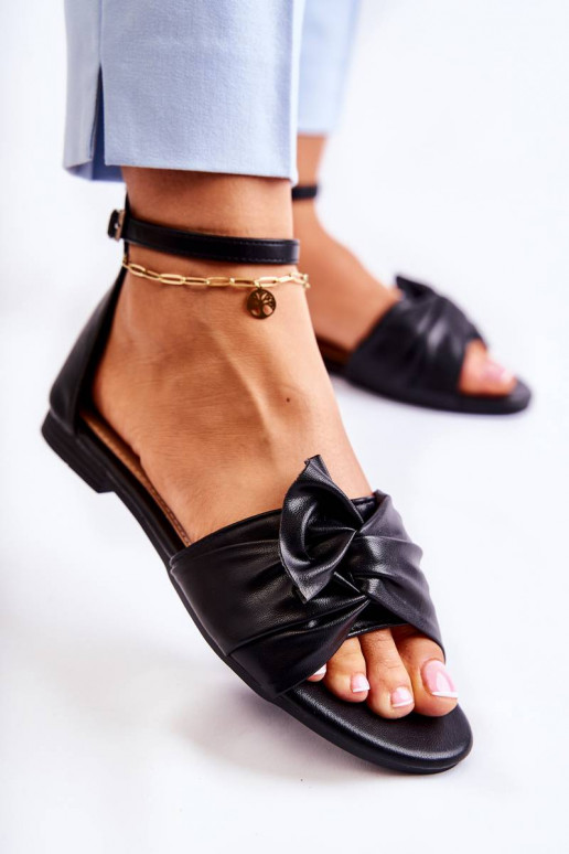 Fashionable Women's Leather Sandals... Fashionable Women's Leather Sandals...