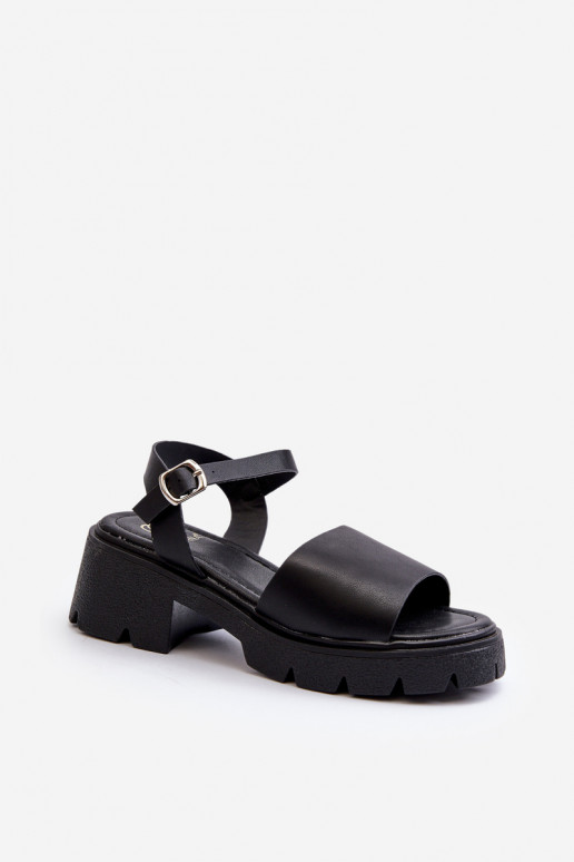 Women's sandals on chunky heel black... Women's sandals on chunky heel black...