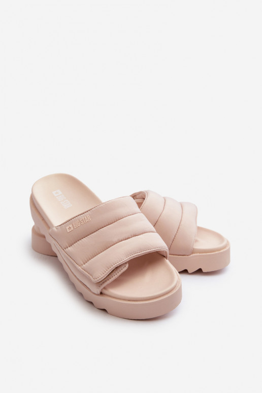 Šlepetės su platforma Big Star smėlio... Šlepetės su platforma Big Star smėlio...