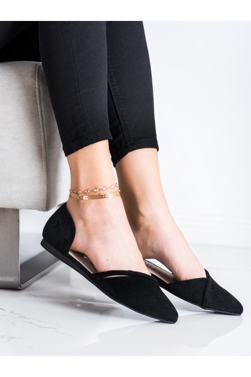 Suede ballerinas with Cut Out design... Suede ballerinas with Cut Out design...