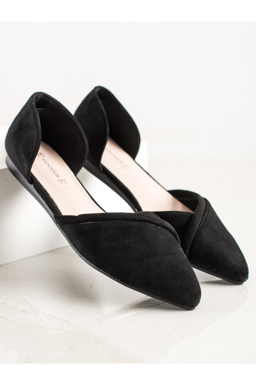 Suede ballerinas with Cut Out design... Suede ballerinas with Cut Out design...
