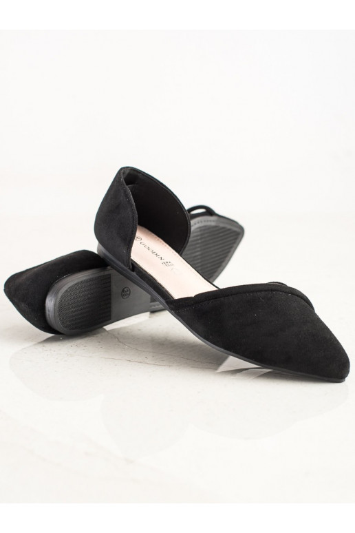 Suede ballerinas with Cut Out design... Suede ballerinas with Cut Out design...