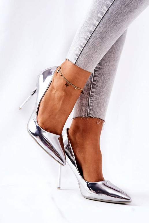 Elegant Silver Mirror Stilettos from... Elegant Silver Mirror Stilettos from...