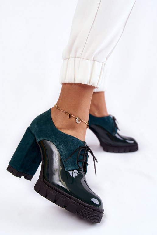 Fashionable suede and lacquered boots... Fashionable suede and lacquered boots...
