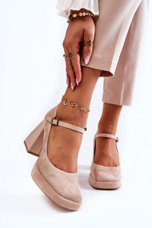 Suede Pumps On A Chunky Heel Beige Tina Suede Pumps On A Chunky Heel Beige Tina