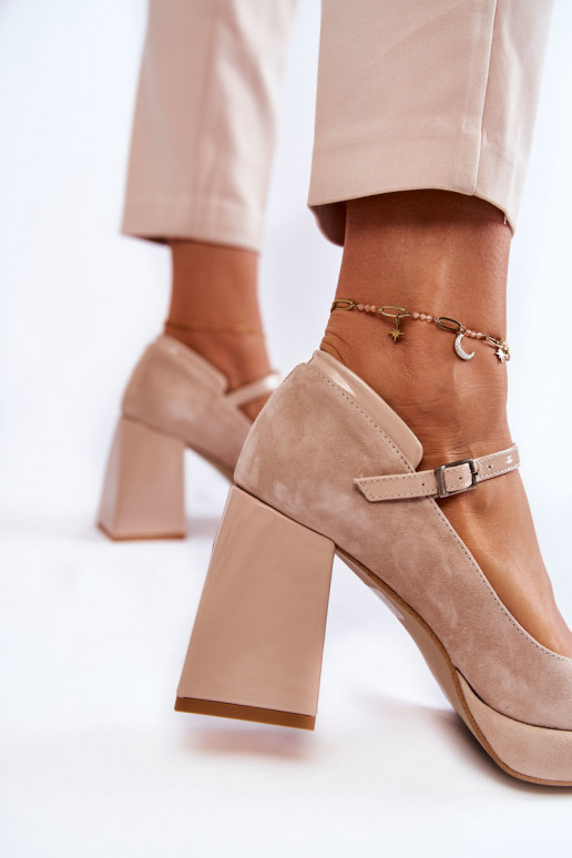 Suede Pumps On A Chunky Heel Beige Tina Suede Pumps On A Chunky Heel Beige Tina