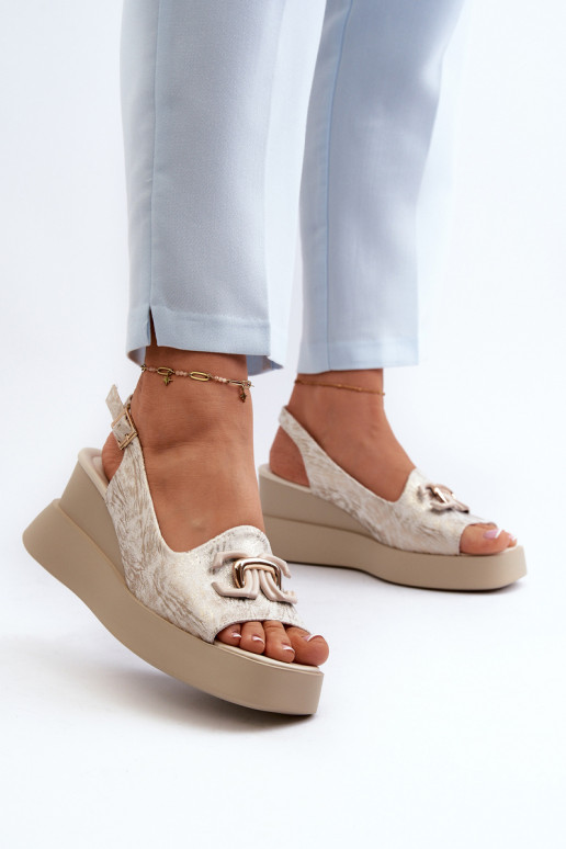 Women's Platform and Wedge Sandals... Women's Platform and Wedge Sandals...