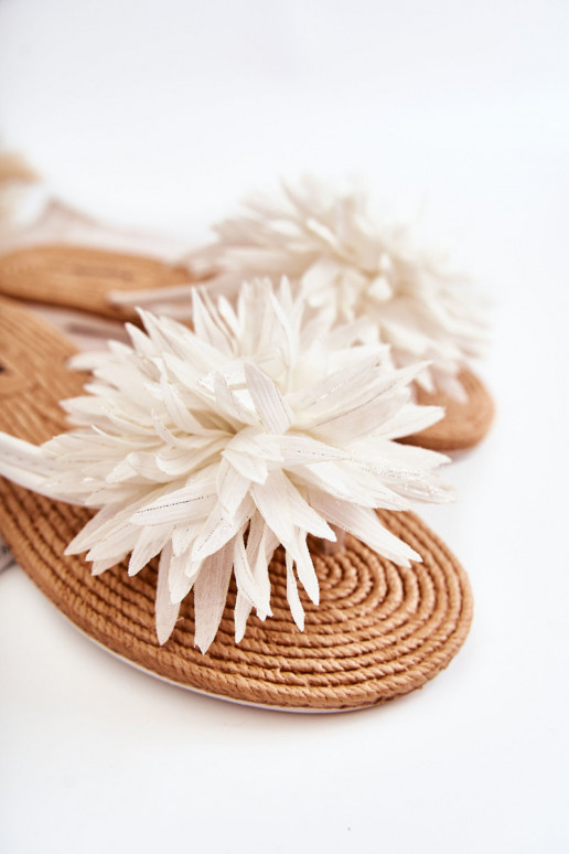 Lightweight slippers in white from... Lightweight slippers in white from...