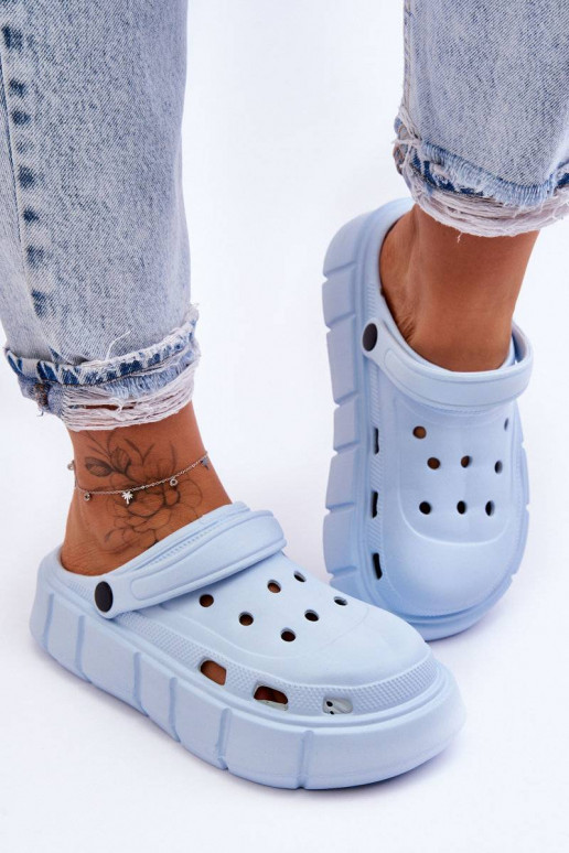 Women's Foam Platform Crocs Light... Women's Foam Platform Crocs Light...