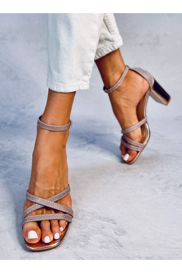 Stylish high-heeled sandals... 2