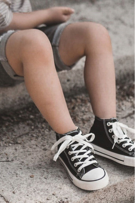 Children's shoes with black soles Children's shoes with black soles