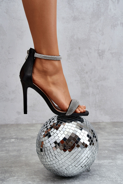 Elegant Sandals On A Heel Black Patricio Elegant Sandals On A Heel Black Patricio