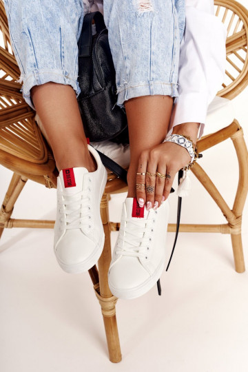 Women's Leather Sneakers With A Ribbon BIG STAR DD274685 White 2