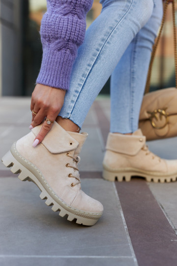 Suede Trapper Boots Tiered Light beige Dalles 2