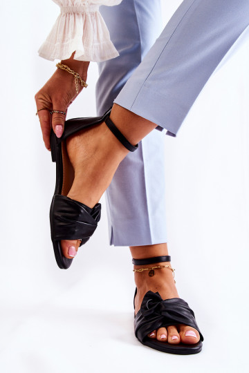 Fashionable Women's Leather Sandals Black Astana 2