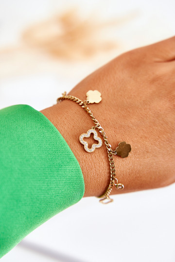 Fashionable Bracelet With Ornaments Gold 2