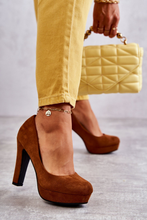 Classic Suede Pumps On Heel Camel Soro Classic Suede Pumps On Heel Camel Soro