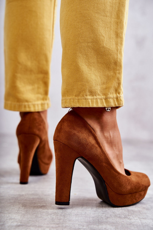 Classic Suede Pumps On Heel Camel Soro Classic Suede Pumps On Heel Camel Soro