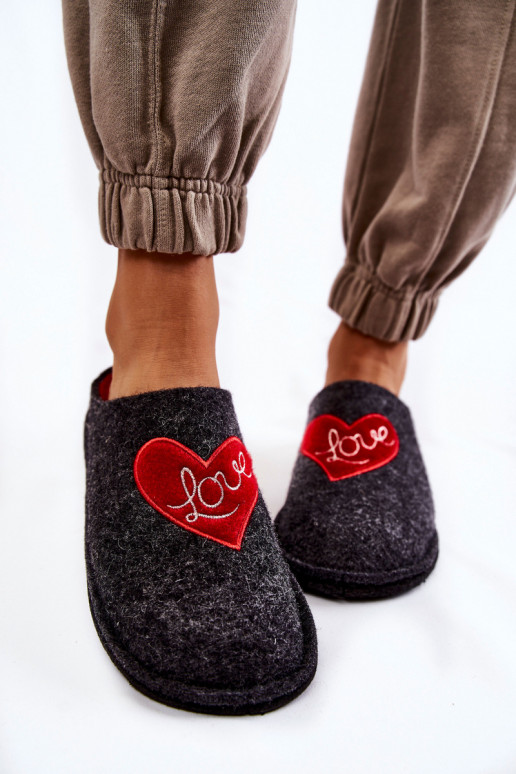 Domestic slippers Big Star KK276019 Black and Red Domestic slippers Big Star KK276019 Black and Red