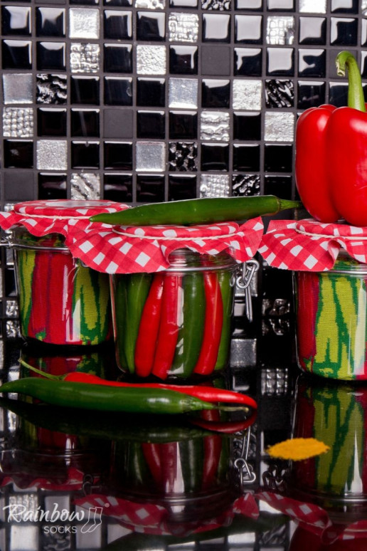 Rainbow Socks Vegetables In A Jar Chili Peppers Peas With Carrots 2 Pairs
