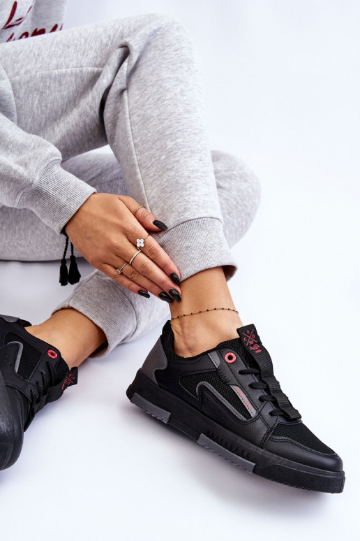 Women's Cross Jeans Low Sneakers LL2R4012C Black Women's Cross Jeans Low Sneakers LL2R4012C Black