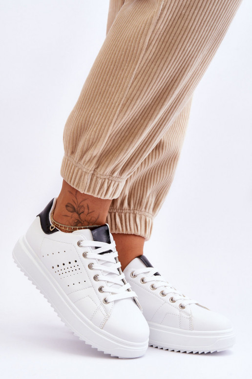 Women's Sport Shoes Black and White Be First!