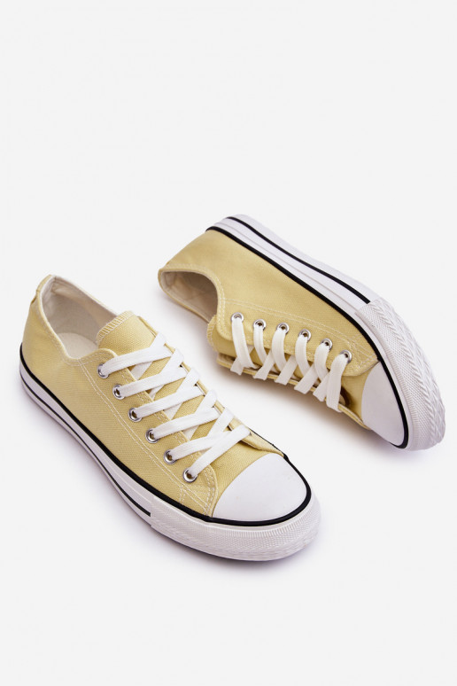 Classic Low Women's Sneakers Yellow Vegas Classic Low Women's Sneakers Yellow Vegas