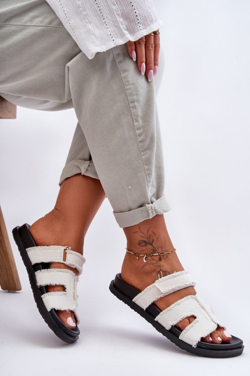 Women's Material Slip-Ons White Lamirose