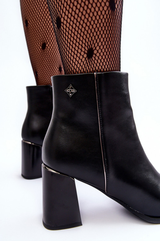 Leather Boots on Heel Black Popilla Leather Boots on Heel Black Popilla