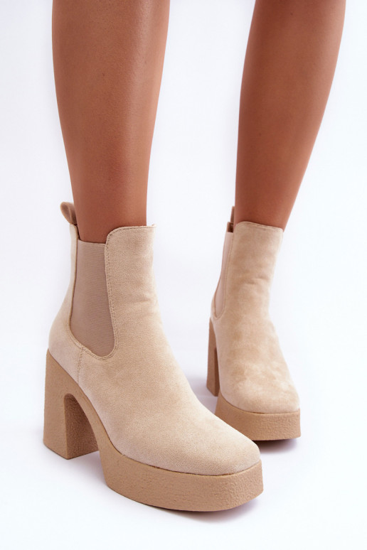 Leather Boots On Massive Heel Beige Sunilda Leather Boots On Massive Heel Beige Sunilda
