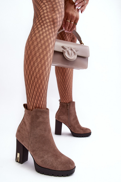 Suede Classic Boots On Heel Brown Amy Suede Classic Boots On Heel Brown Amy