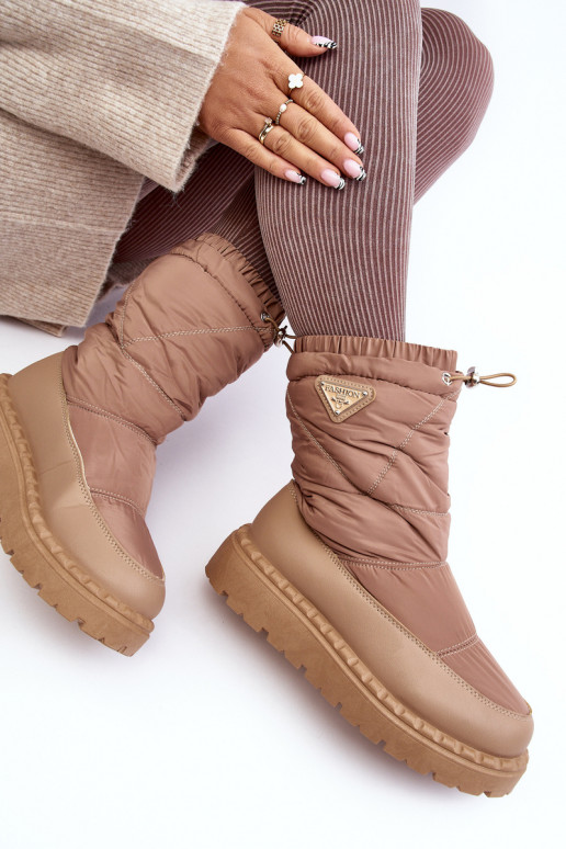 Women's snow boots on thick sole in dark beige Lureta Women's snow boots on thick sole in dark beige Lureta