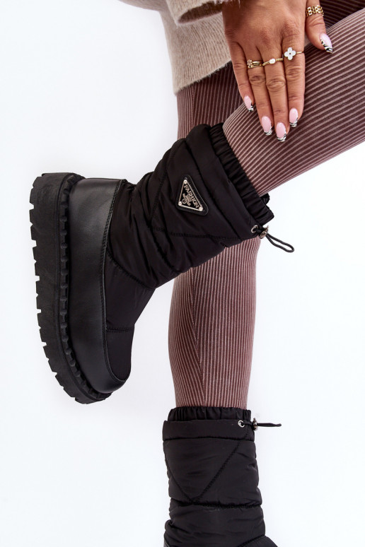 Women's snow boots with thick sole black Lureta