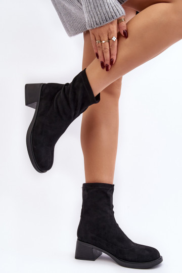 Women's low heeled ankle boots brown Aphroteia 2