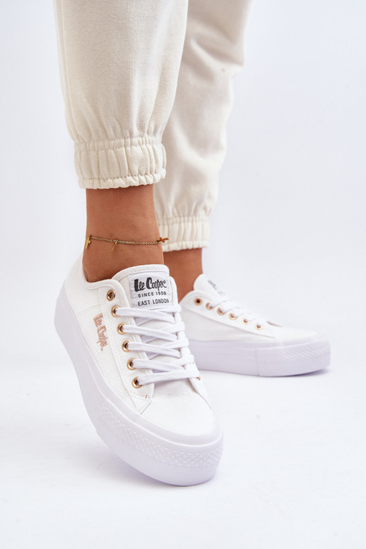 White Women's Platform Sneakers Lee Cooper LCW-24-31-2725 White Women's Platform Sneakers Lee Cooper LCW-24-31-2725