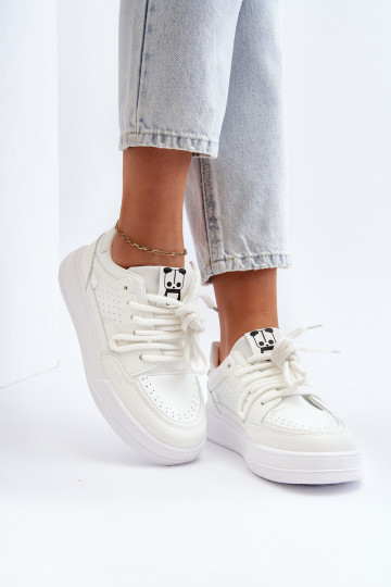 Women's White Faux Leather Sneakers Avanalis 2