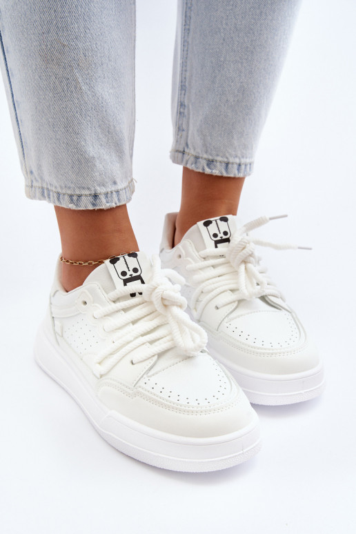 Women's White Faux Leather Sneakers Avanalis