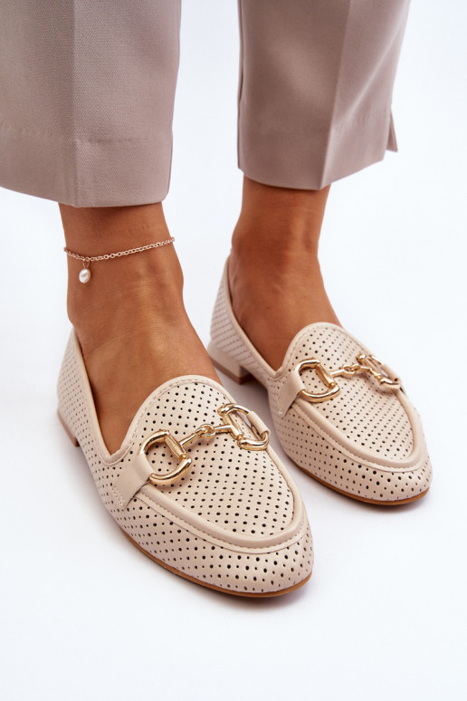 Women's flat-heeled moccasins with beige decoration Iluvana