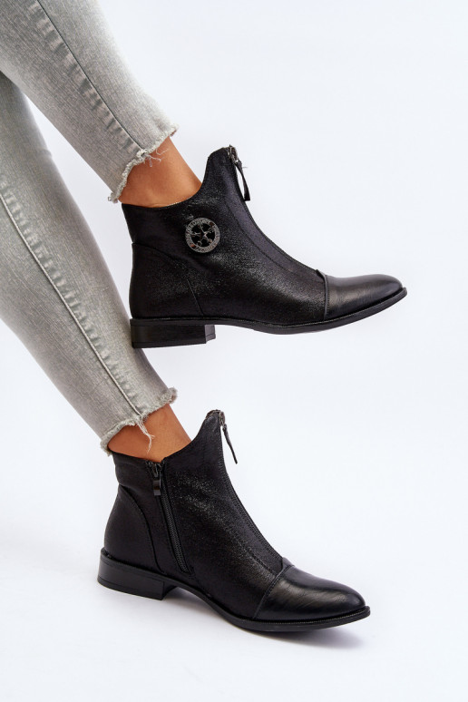 Loratie      Loratie