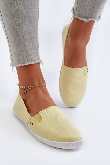   Slip-On   Adrancia