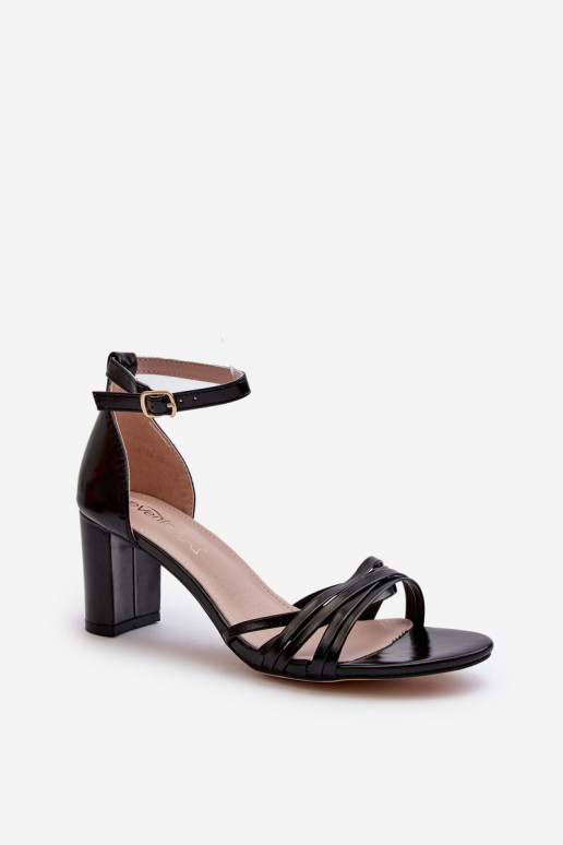 Black Sandals with Straps Enitia