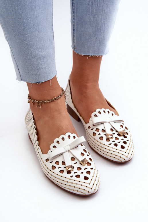 White Women's Cutout Ballerina Flats with Bow Nestavia