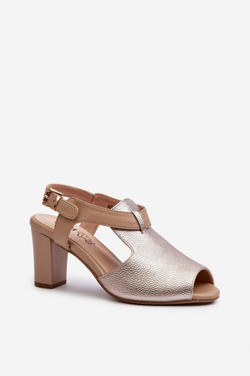 Queenmarie    Queenmarie