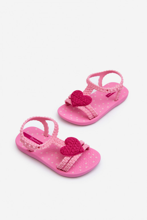 Sandałki Dziecięce Z Sercem 81997 Ipanema My First Baby Różowe