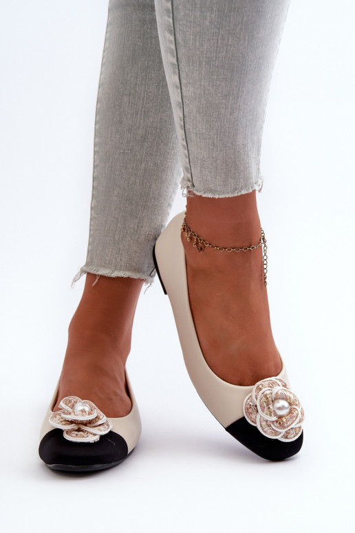 Women's Ballerina Flats in Beige Eco Leather with Decorative Detail Divinella